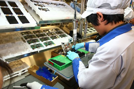 诺基亚N8智能手机工厂出货图曝光 经典谢幕前的最后真容